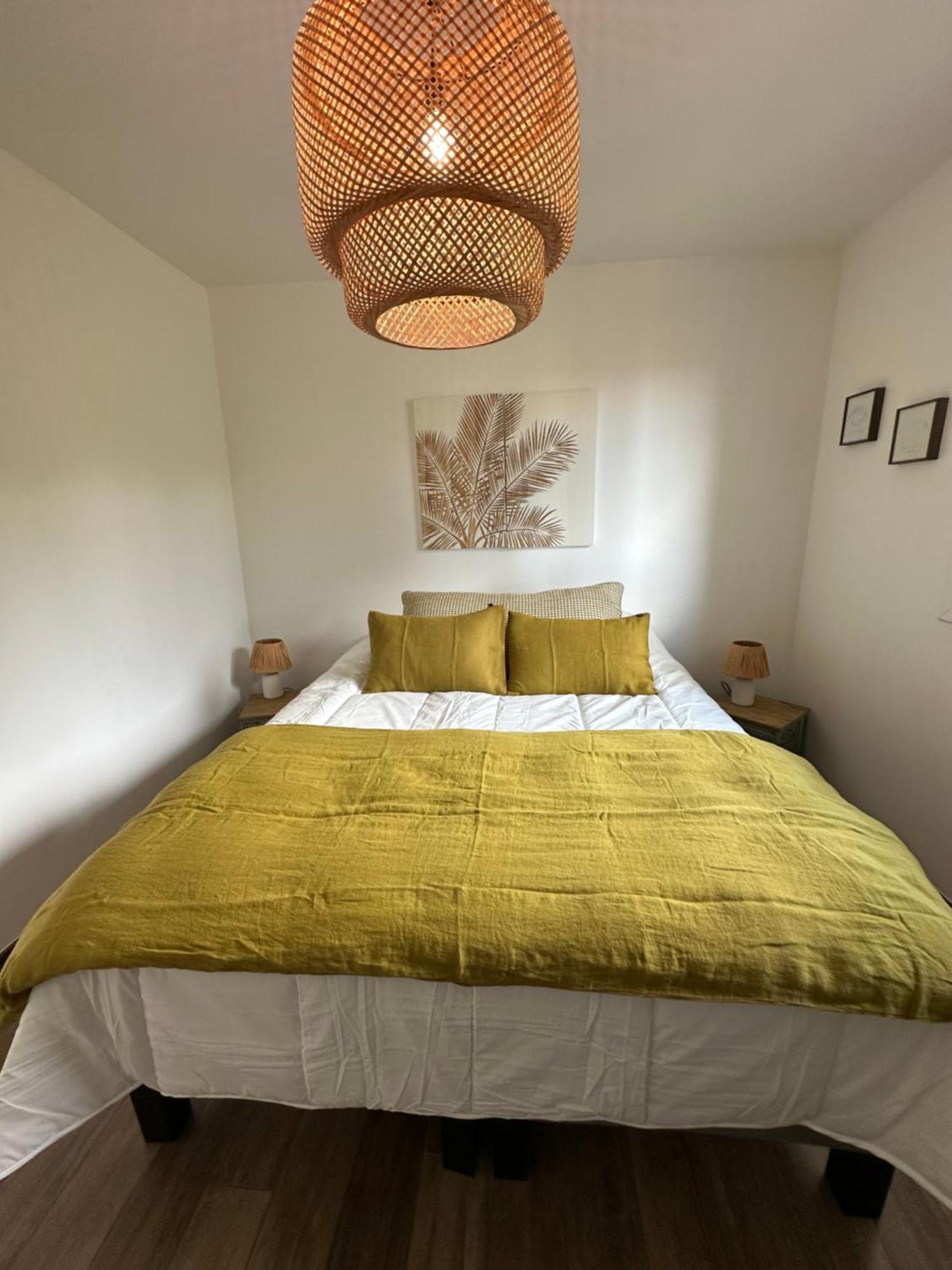 Holiday home - Maison Mediterranee - Piscine Chauffee